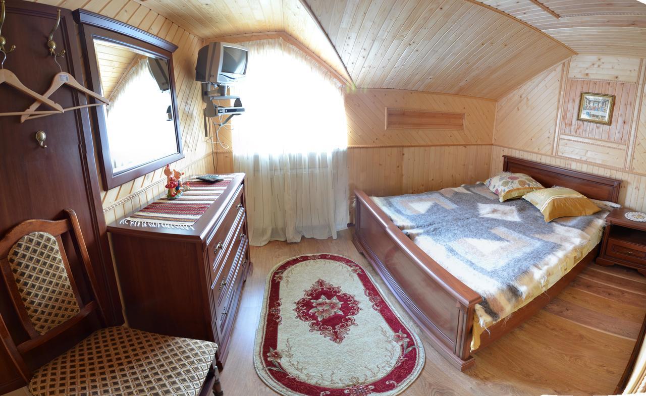 Karpatskyi Gomin Hotel Vorokhta Luaran gambar